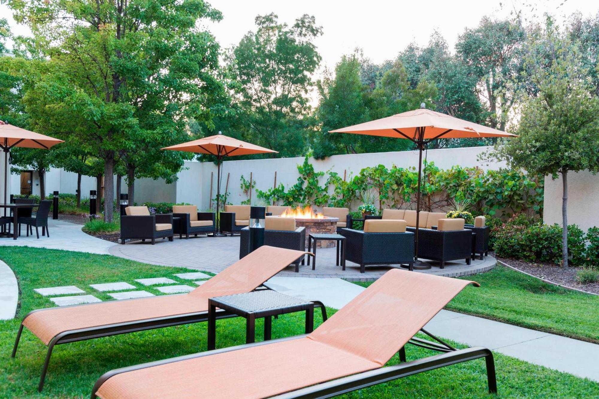 Courtyard By Marriott Livermore Eksteriør billede
